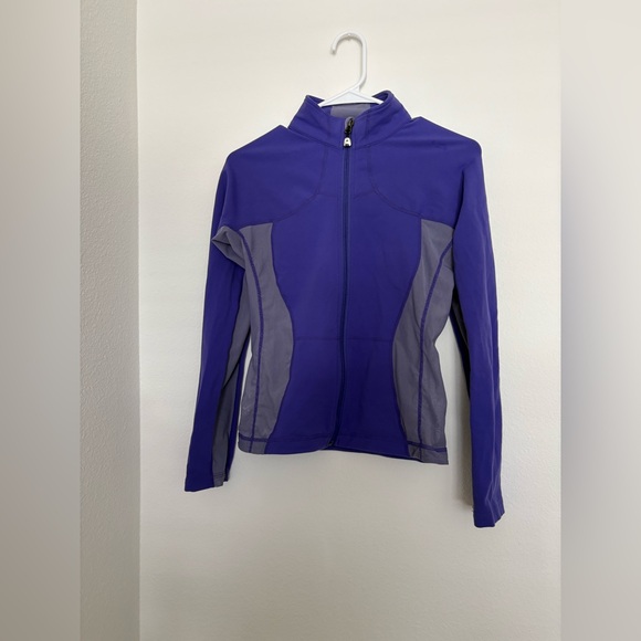Lululemon Catch Me Air Jacket purple grey color way size 6 - Picture 3 of 5